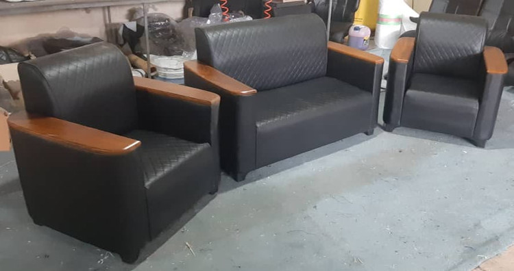 مبلمان اداری امپراطور